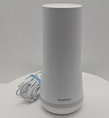 SimpliSafe Gen 3 Base Station White SSBS3-BS3W With Power Cord