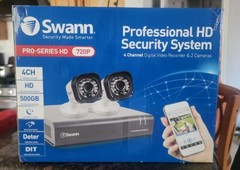Swan Professional HD Security System 4CH 500GB 2Cameras Remote Monitoring New