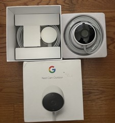 New Google Nest Cam Outdoor 1st Gen A0033 (NC2100ES) – Open Box !
